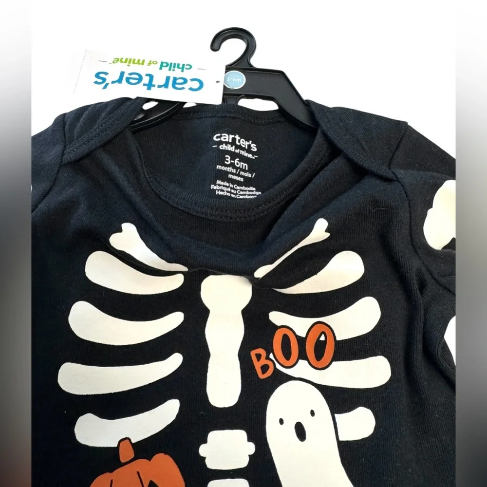 Carter’s Child of Mine Skeleton Halloween Pajama Set Size 3-6 months NWT